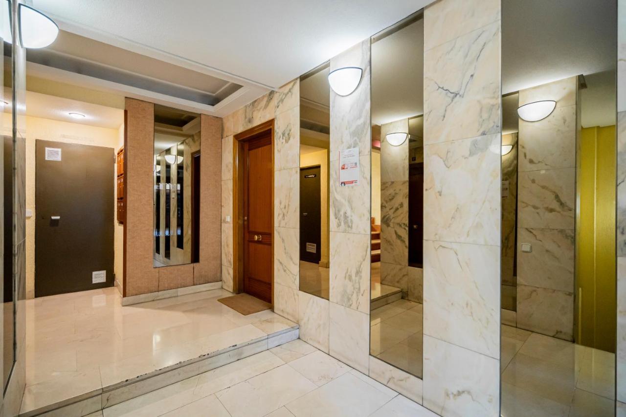 Апартаменты Dobo Madrid Ventas Экстерьер фото