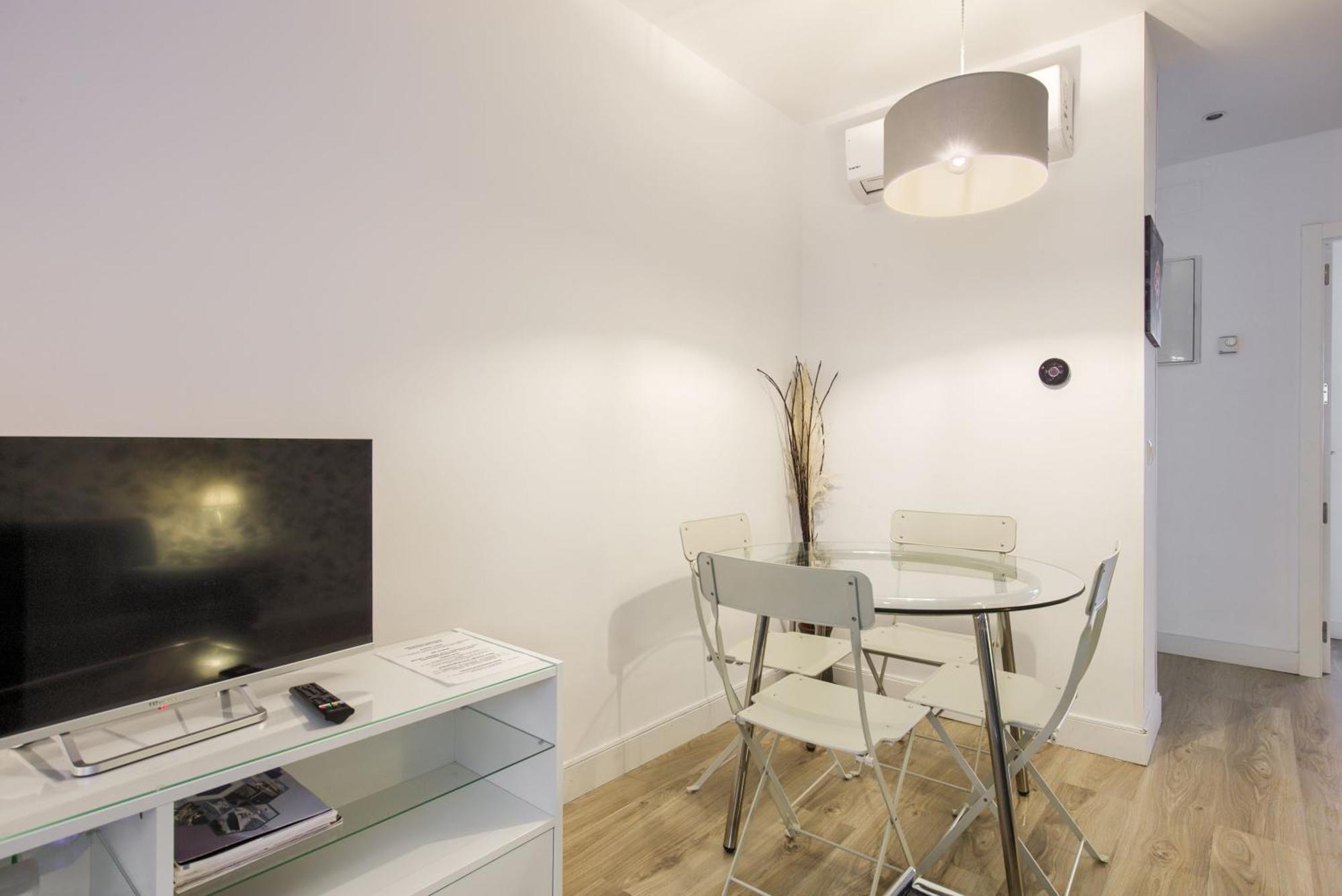 Апартаменты Dobo Madrid Ventas Экстерьер фото
